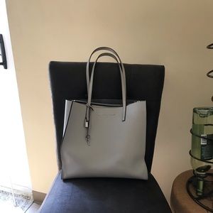Marc Jacobs The Grind Tote Ghost Grey